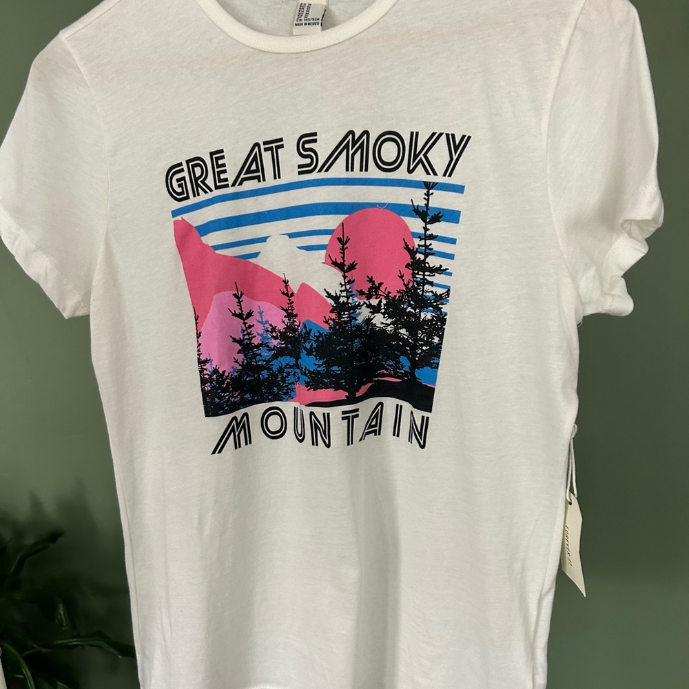Forever 21 White Graphic Tee with Blue, Hot Pink and Black Design